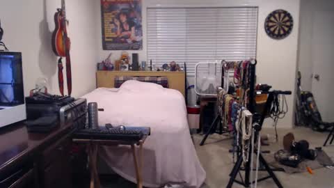 Snapshot of guitarsexgod chatting on 6, 10, 2025 Mario online show from 6, 10, 2025