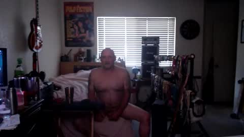 Snapshot of guitarsexgod chatting on 1, 11, 2025 Mario online show from 1, 11, 2025