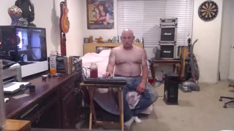 Snapshot of guitarsexgod chatting on 1, 12, 2025 Mario online show from 1, 12, 2025