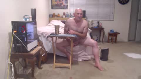 Snapshot of guitarsexgod chatting on 8, 2, 2026 Mario online show from 8, 2, 2026