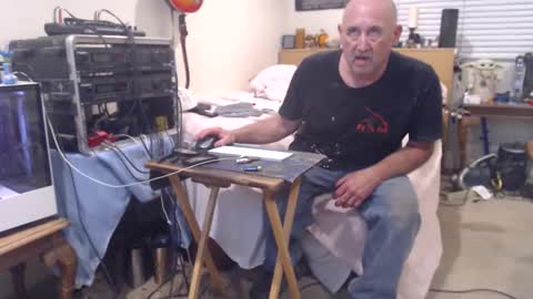 Snapshot of guitarsexgod2 chatting on 25, 3, 2026 guitarsexgod2 online show from 25, 3, 2026