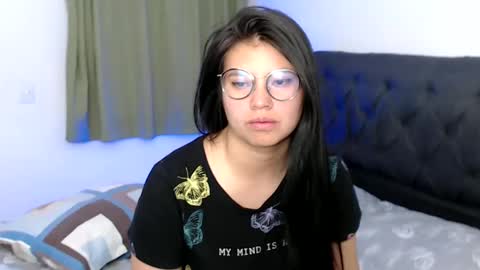 Vane blonde and Hazell black hair online show from 19, 1, 2025