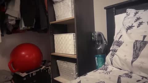 Snapshot of gumbywanna chatting on 18, 12, 2024 gumbywanna online show from 18, 12, 2024