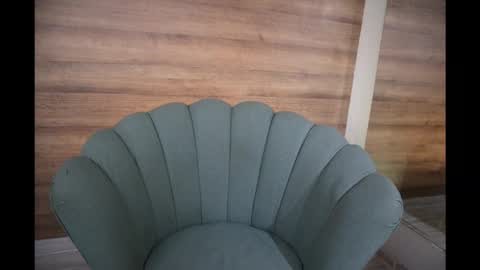 gummyluv online show from 14, 12, 2025