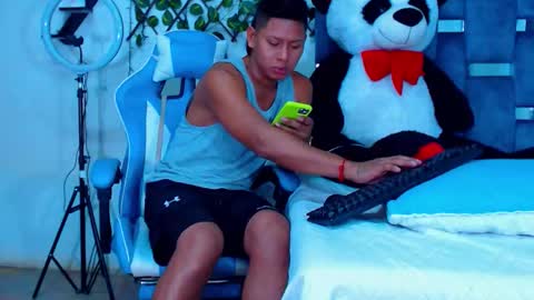 Hakim online show from 4, 11, 2025