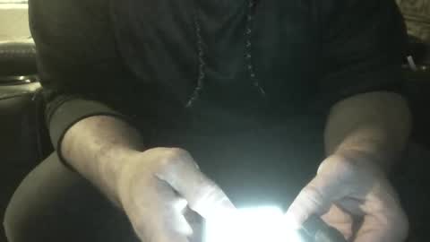 guy8inches4u online show from 21, 9, 2025