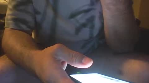 guy8inches4u online show from 9, 10, 2025