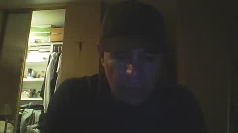 guy8inches4u online show from 24, 10, 2025