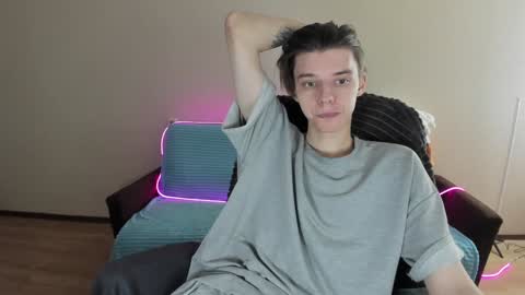 guy_liam1 online show from 19, 12, 2024