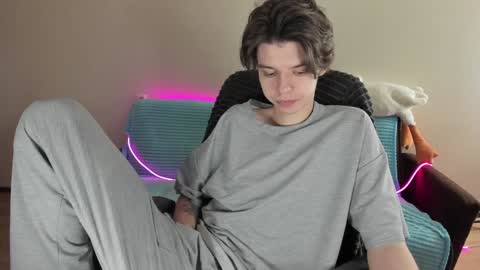 guy_liam1 online show from 29, 1, 2025