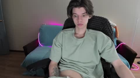 guy_liam1 online show from 8, 2, 2025