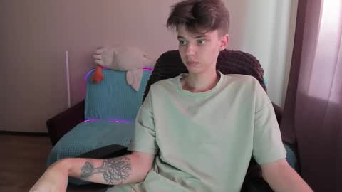 guy_liam1 online show from 24, 9, 2025