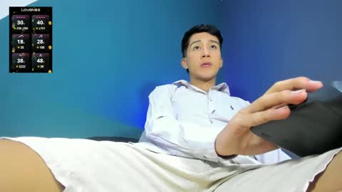 Snapshot of guy_veryhot1 chatting on 21, 12, 2024 onlyfans kevin garcia s online show from 21, 12, 2024