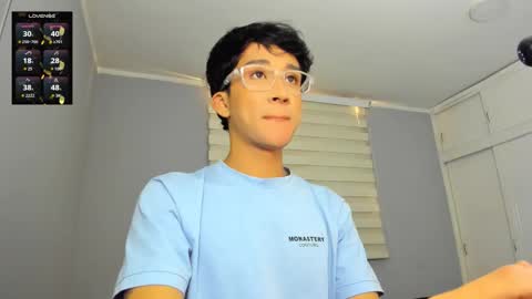 onlyfans    kevin garcia s online show from 20, 10, 2025