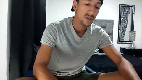 Snapshot of guykarim chatting on 15, 10, 2025 karim online show from 15, 10, 2025