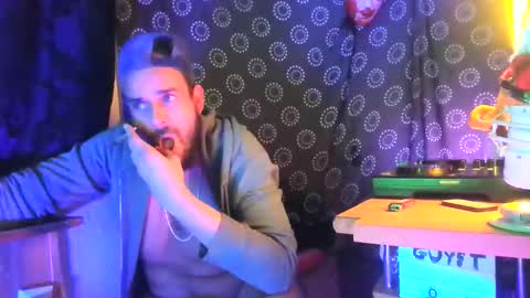 Snapshot of guyst049 chatting on 3, 2, 2026 guyst049 online show from 3, 2, 2026