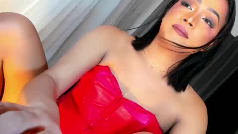 Call me Miss Gwen online show from 16, 10, 2025