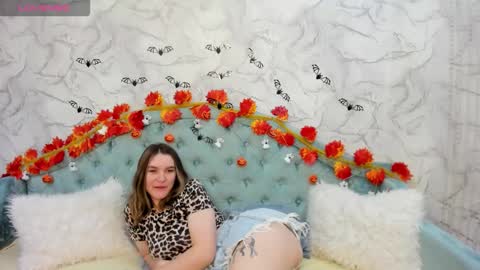 gwensmitt online show from 31, 10, 2025