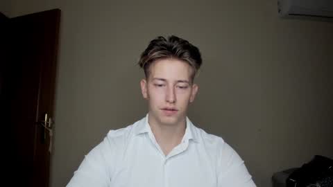 Oliver online show from 13, 1, 2025