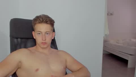 Oliver online show from 7, 10, 2025