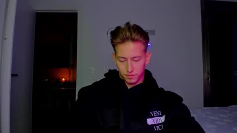 Oliver online show from 6, 1, 2026