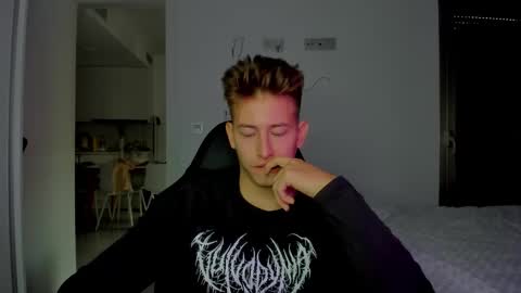 Snapshot of gym_alpha chatting on 15, 2, 2026 Oliver online show from 15, 2, 2026