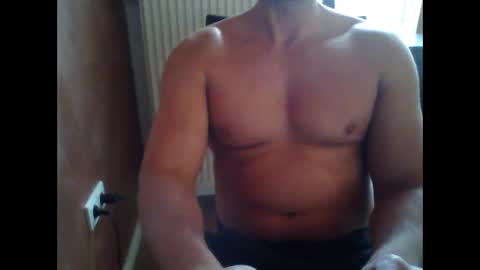 Snapshot of gymxxx_ chatting on 23, 2, 2025 gymxxx_ online show from 23, 2, 2025