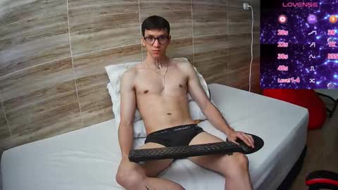 Snapshot of gyo_____ chatting on 30, 10, 2025 gyo online show from 30, 10, 2025