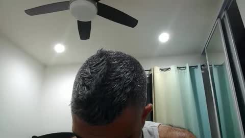 Snapshot of h0nest84 chatting on 13, 11, 2025 h0nest84 online show from 13, 11, 2025