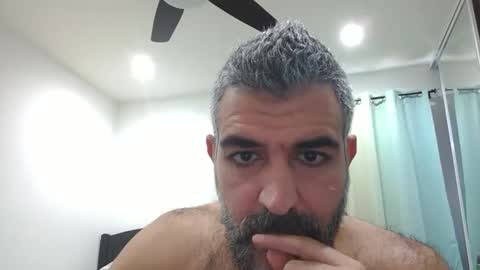 Snapshot of h0nest84 chatting on 14, 1, 2026 h0nest84 online show from 14, 1, 2026