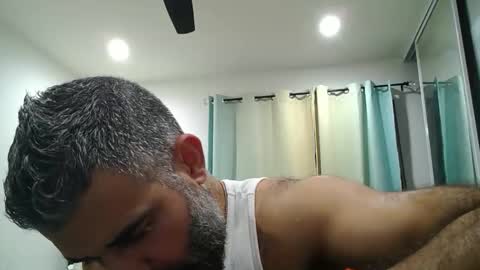 Snapshot of h0nest84 chatting on 3, 2, 2026 h0nest84 online show from 3, 2, 2026