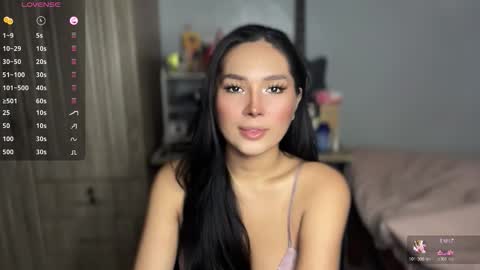 Snapshot of h34rtsforcami chatting on 19, 10, 2025 Camila online show from 19, 10, 2025