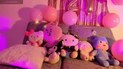 Snapshot of h3llokitty_ chatting on 27, 3, 2026 Hello Kitty online show from 27, 3, 2026