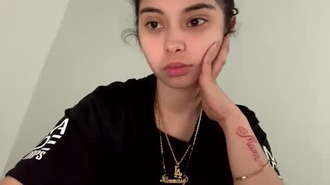 h3nnynlace online show from 10, 3, 2026