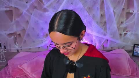 Snapshot of haari02 chatting on 21, 10, 2025 Haari online show from 21, 10, 2025