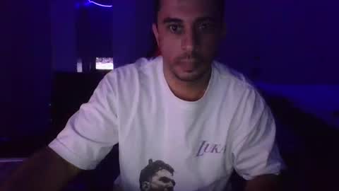 Snapshot of habibi_d chatting on 22, 10, 2025 habibi_d online show from 22, 10, 2025
