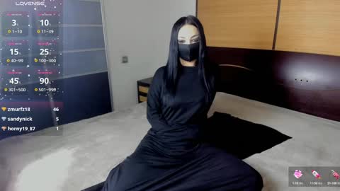 Linda online show from 23, 12, 2024