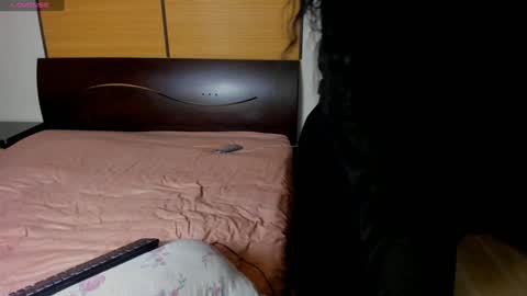 Linda online show from 5, 1, 2025