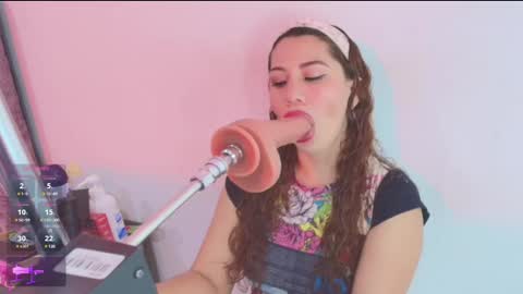 Snapshot of hade_cute2 chatting on 7, 12, 2024 hade_cute2 online show from 7, 12, 2024