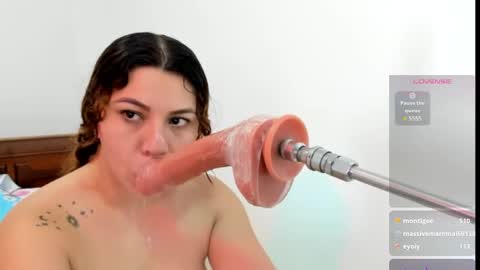 Snapshot of hade_cute2 chatting on 11, 3, 2025 hade_cute2 online show from 11, 3, 2025