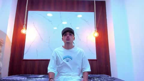 Hadrian Torres online show from 16, 3, 2026