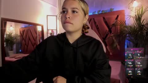 Haely online show from 12, 2, 2025