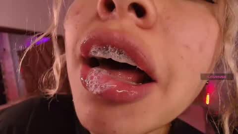 Haely online show from 11, 10, 2025