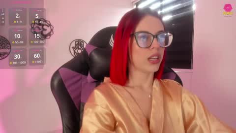 Snapshot of haileebeer_ chatting on 5, 5, 2026 Hailee online show from 5, 5, 2026