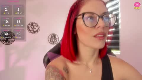 Snapshot of haileebeer_ chatting on 20, 5, 2026 Hailee online show from 20, 5, 2026