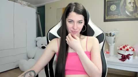 Snapshot of hailey_beauty chatting on 26, 12, 2024 Sk pe Anya388109 online show from 26, 12, 2024