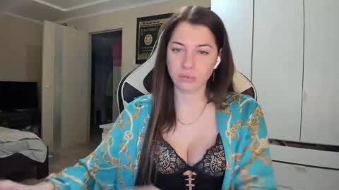 Snapshot of hailey_beauty chatting on 31, 1, 2026 Sk pe Anya388109 online show from 31, 1, 2026