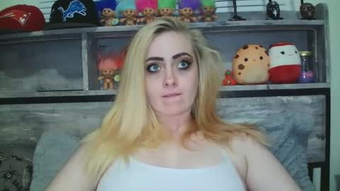 Snapshot of haileyakuma69 chatting on 11, 12, 2024 Hailey and d online show from 11, 12, 2024