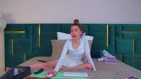 Snapshot of haileyarden chatting on 14, 7, 2026 Hailey online show from 14, 7, 2026