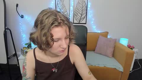 Hailey online show from 12, 9, 2025